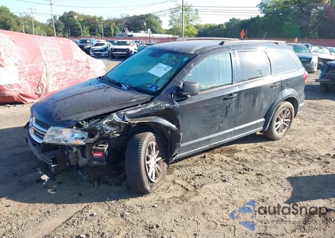 2015 Dodge Journey Sxt z USA, uszkodzony, nr VIN 3C4PDCBG6FT754739